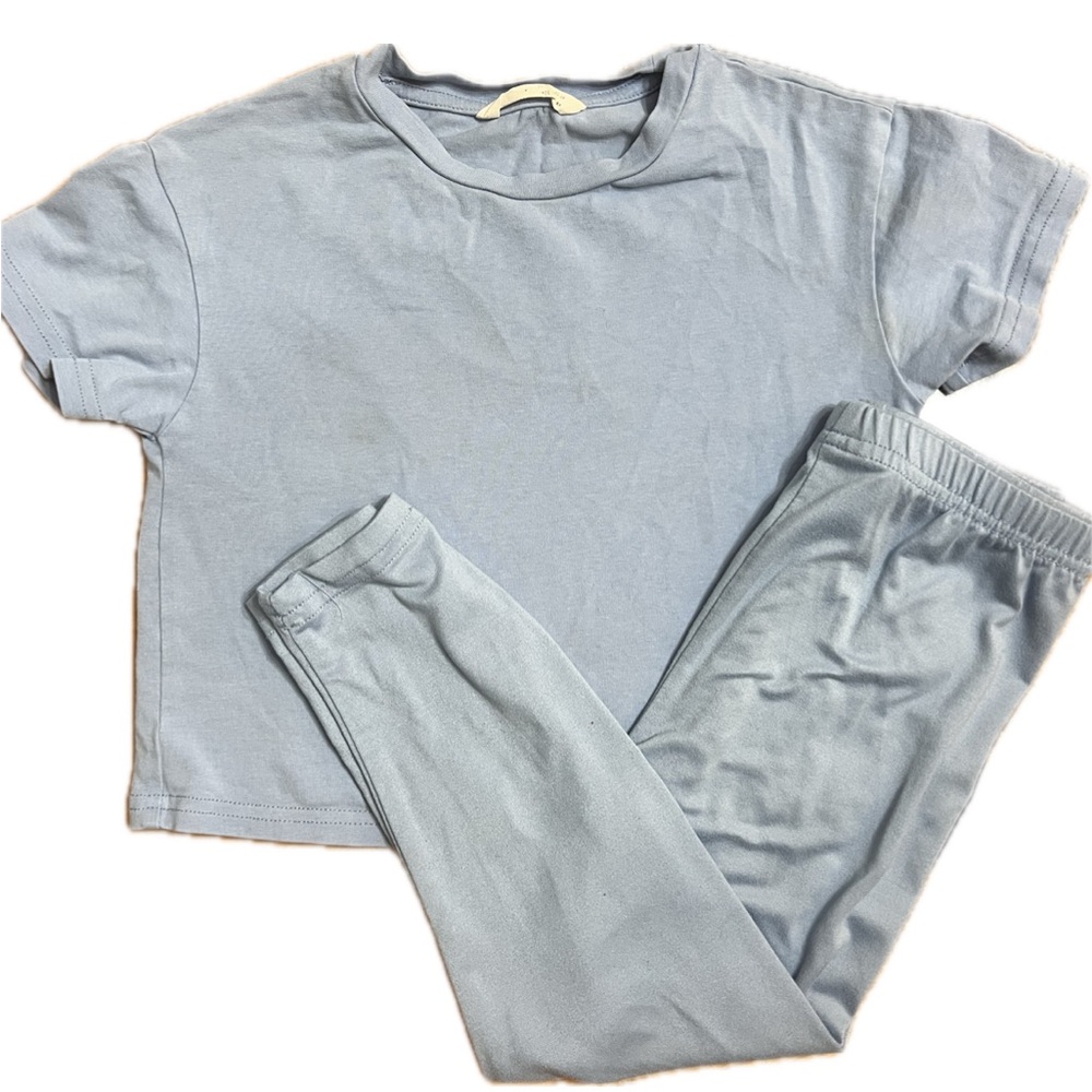 SHEIN Kids Light Gray Matching Set